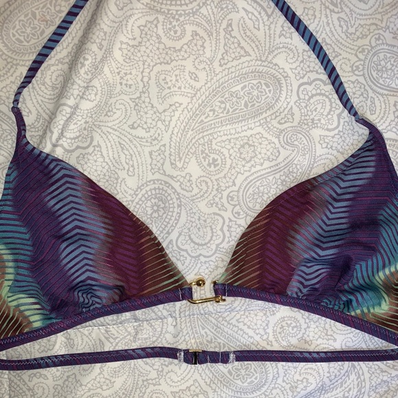 BCBG MaxAzria bikini - Picture 3 of 9